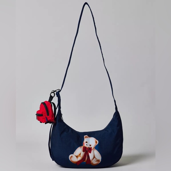 BAGGU Handbags - BAGGU Medium Crescent Bag - Teddy Bear Navy Blue UO Exclusive